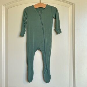 Sz0-3M Hapiu Footed Sleeper